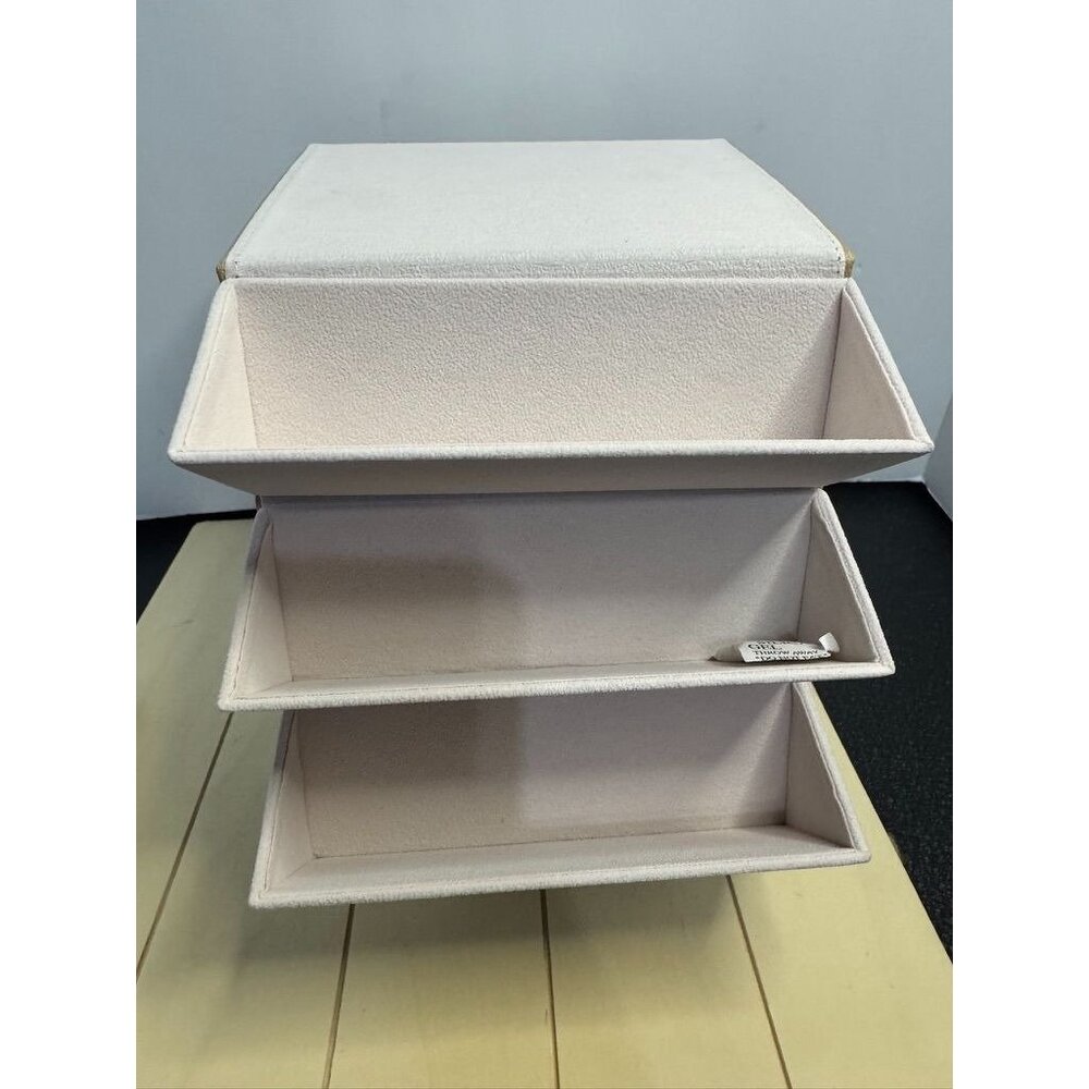 Sancia 3 Compartment Sunglass Case - Sand color - New in Box - Picture 13 of 16